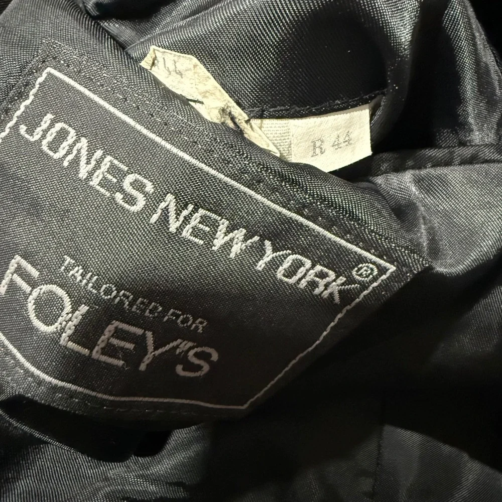 Jones New York Men 44R Grey Wool Silk Blend 3 Button Tailored Blazer Suit Jacket